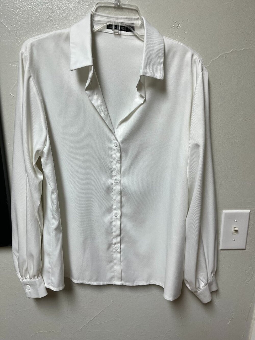 I Saw It First White Button Down Blouse Long Sleeve Shirt Small / Medium